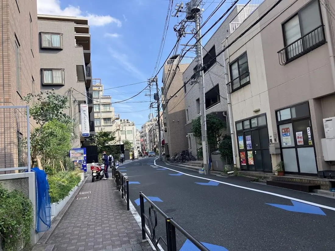 市民ライターが撮影した文京区の坂道